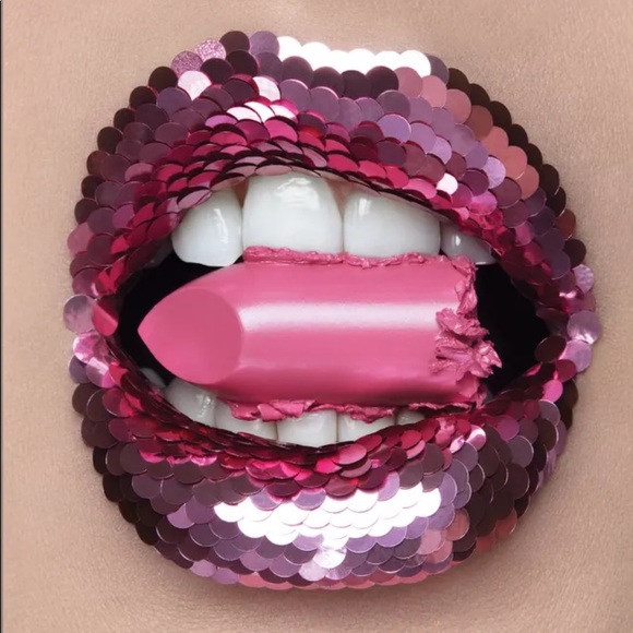 READ MY LIPS 👄 PLEASE SCROLL DOWN - Picture 12 of 15